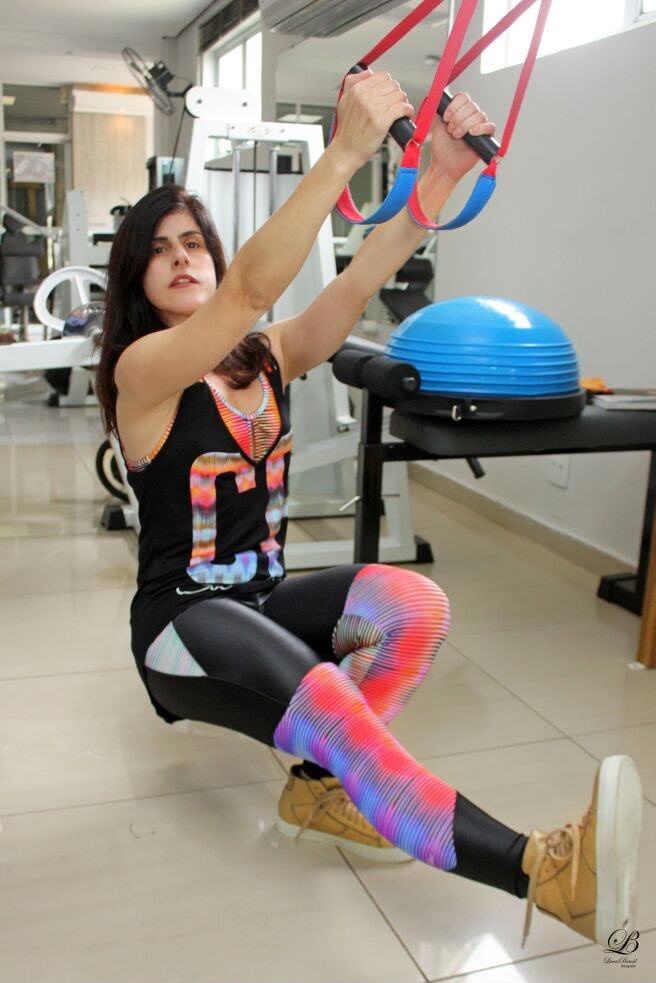 Alessandra Magalhães em sessão de treino funcional